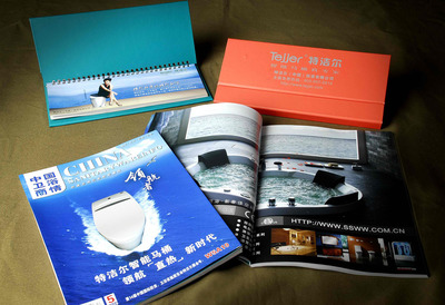 经纬印务 -- 样本画册 海报印刷 封套印刷 手袋印刷 不干胶贴 定制台历 吊牌名片 信纸信封 产品包装 记事本说明书